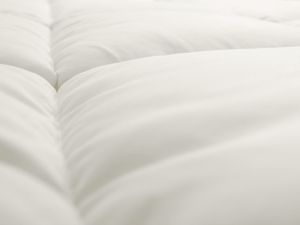 দ্বৈত রঙ পলিয়েস্টার কুইল্ট